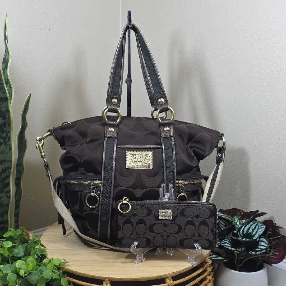 Coach Poppy Spotlight Tote and Matching Wallet